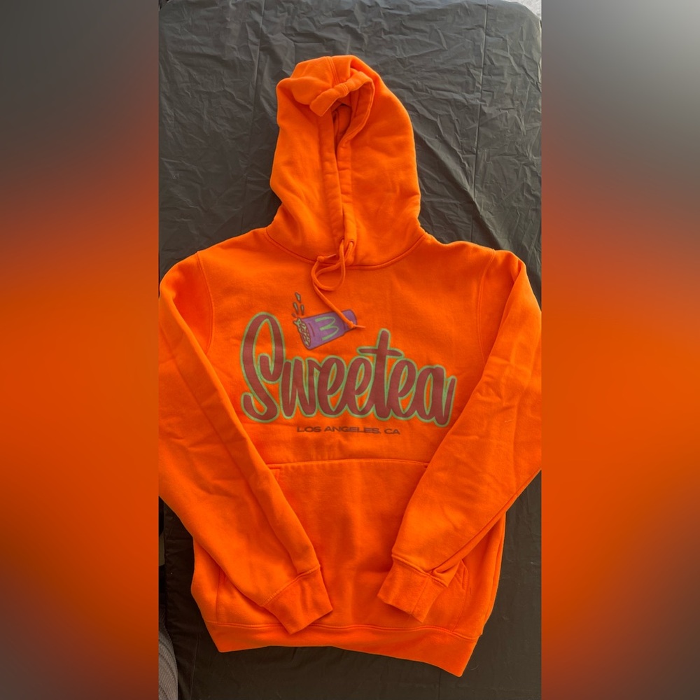 Sweetea Merch